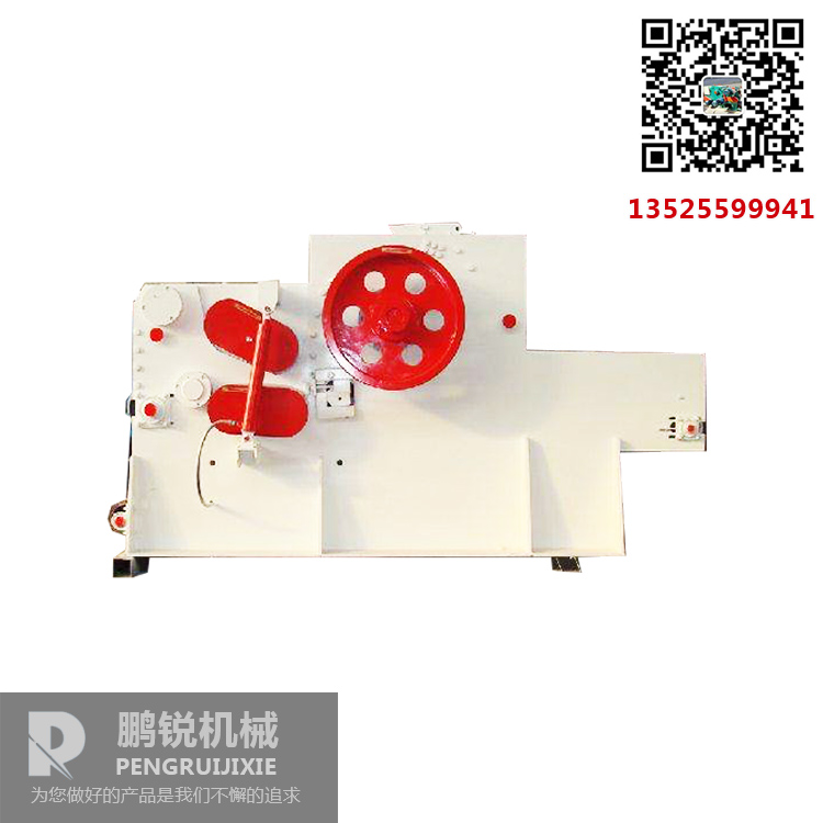 移動式大型木材削片機(jī)